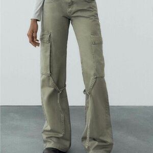 Women’s Green Low-Rise Cargo Pants